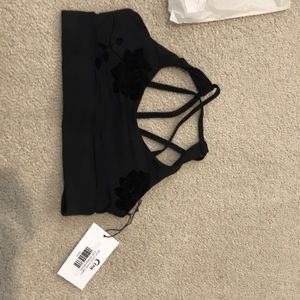 NWT ZYIA black floral light n tight strappy bra